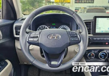 Hyundai Venue 