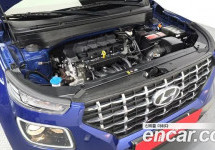 Hyundai Venue 