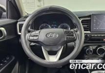 Hyundai Venue 