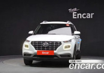 Hyundai Venue 