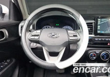 Hyundai Venue 