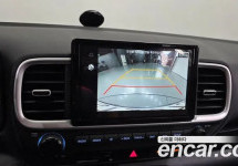 Hyundai Venue 