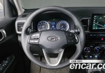 Hyundai Venue 