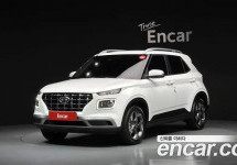 Hyundai Venue 