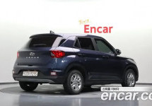 Hyundai Venue 