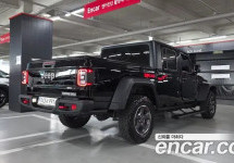 Jeep Gladiator 