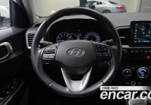 Hyundai Venue 