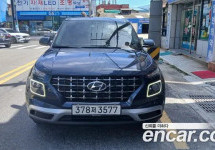 Hyundai Venue 