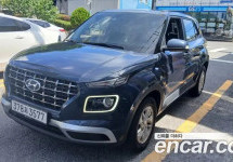 Hyundai Venue 