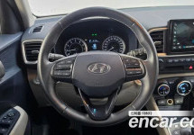 Hyundai Venue 