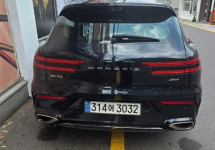 Genesis Gv70 
