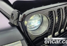 Jeep Gladiator 