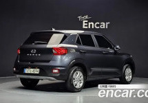 Hyundai Venue 