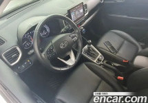 Hyundai Venue 