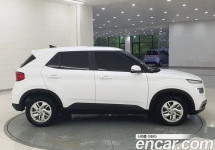 Hyundai Venue 