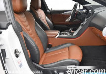 Bmw 8-Series 