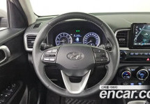 Hyundai Venue 
