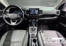 Hyundai Venue 