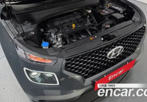 Hyundai Venue 