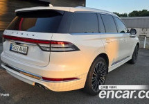 Lincoln Aviator 