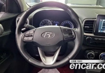 Hyundai Venue 