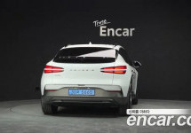 Genesis Gv60 