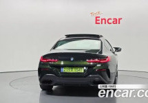 BMW 8-Series 