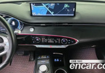 Genesis Gv70 
