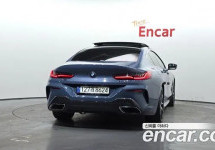 Bmw 8-Series 