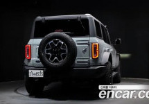 Ford Bronco 