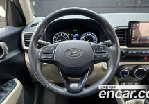 Hyundai Venue 
