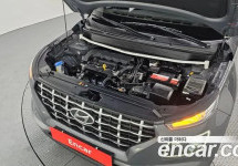 Hyundai Venue 