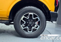 Ford Bronco 