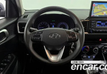 Hyundai Venue 