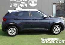 Hyundai Venue 