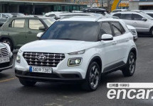 Hyundai Venue 