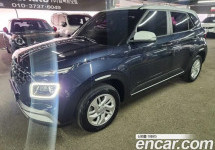 Hyundai Venue 