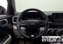 Hyundai Venue 