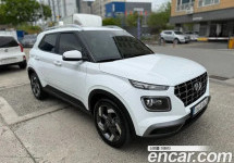 Hyundai Venue 