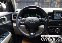 Hyundai Venue 