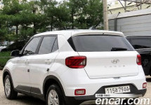 Hyundai Venue 