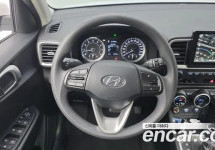 Hyundai Venue 