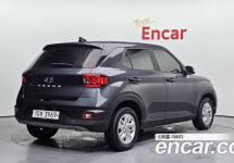 Hyundai Venue 