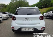 Hyundai Venue 