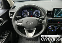 Hyundai Venue 