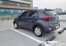 Hyundai Venue 