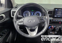Hyundai Venue 