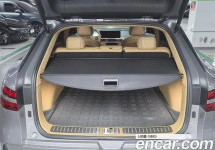 Genesis Gv60 