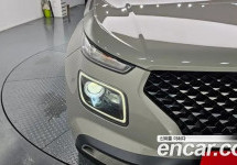 Hyundai Venue 