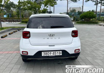 Hyundai Venue 